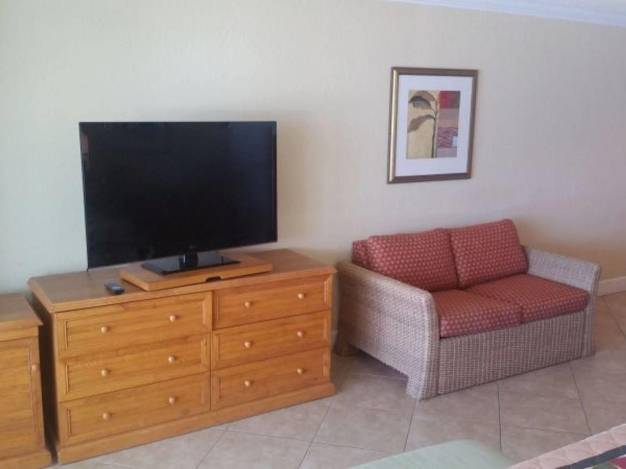 Club Bamboo South - Bradenton Beach Bagian luar foto