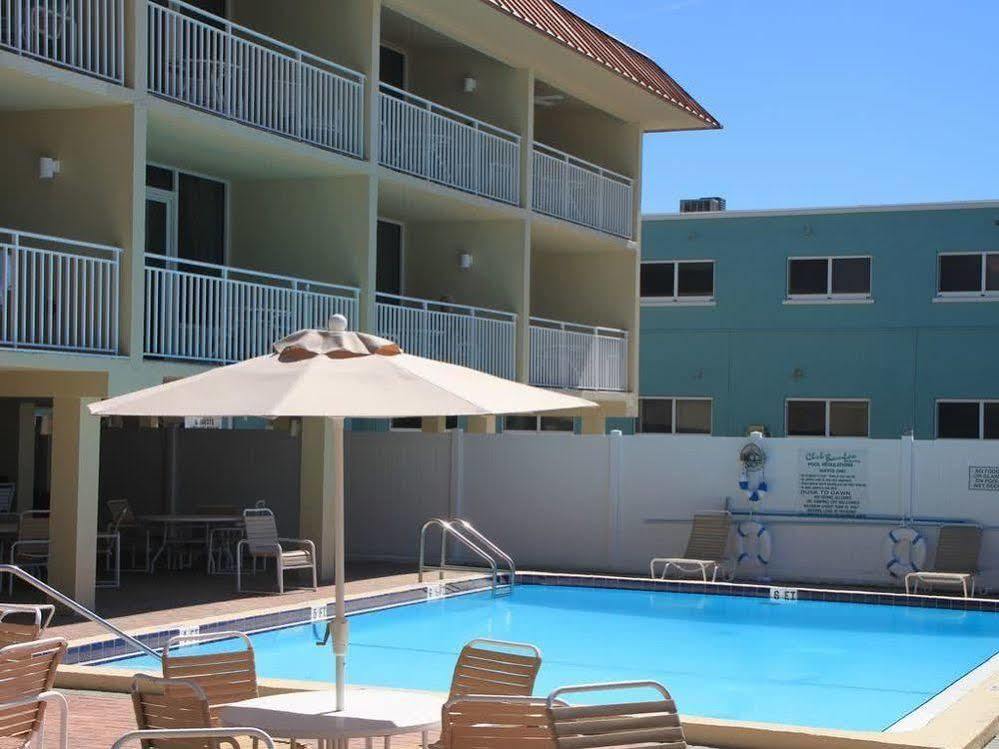 Club Bamboo South - Bradenton Beach Bagian luar foto